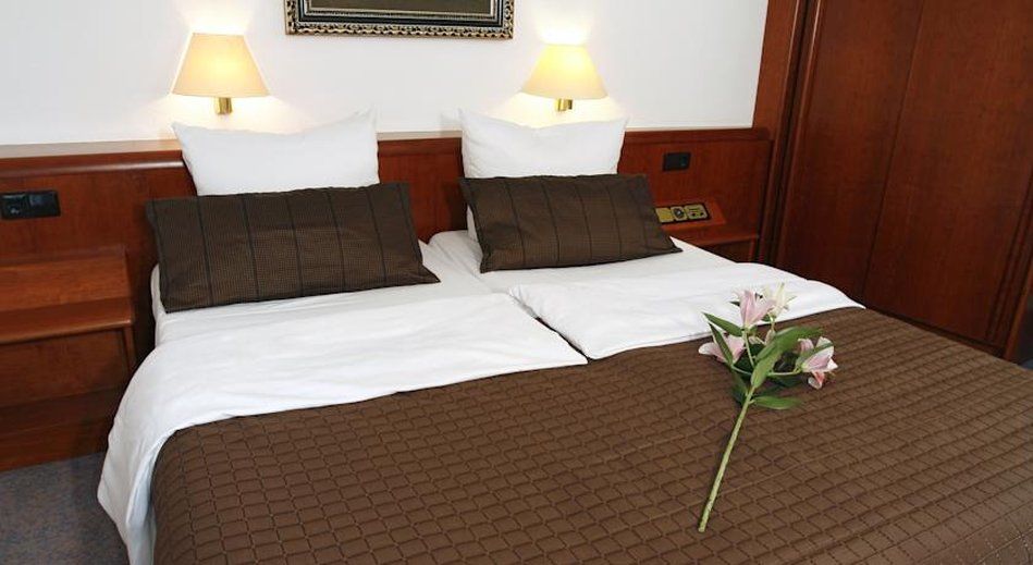Vienna House Easy By Wyndham Hotel Hamborg
